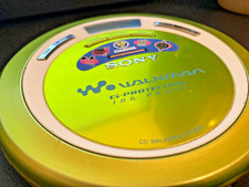 Sony Walkman D-EJ625 Portable
